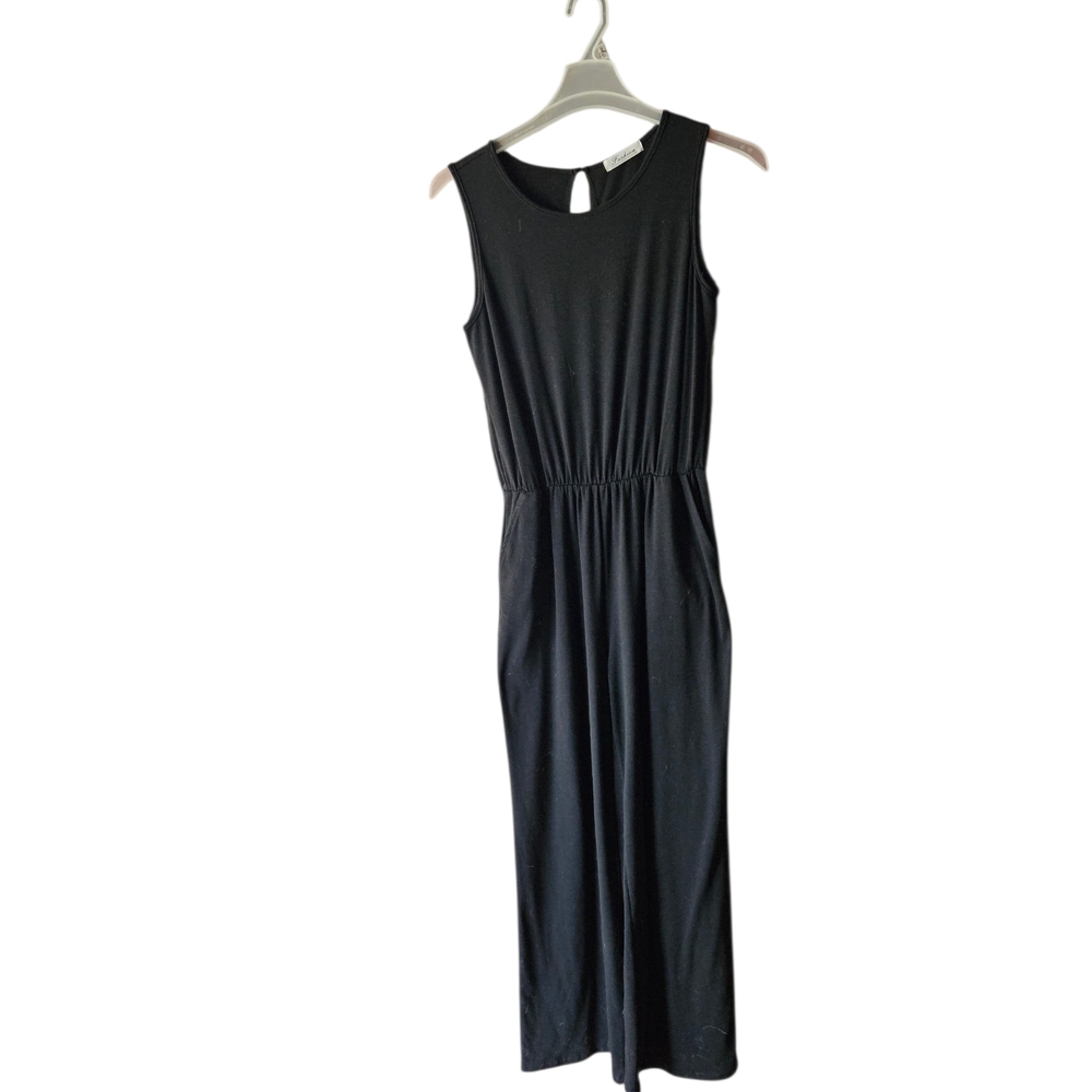 Chic Black Sleeveless Jumpsuit